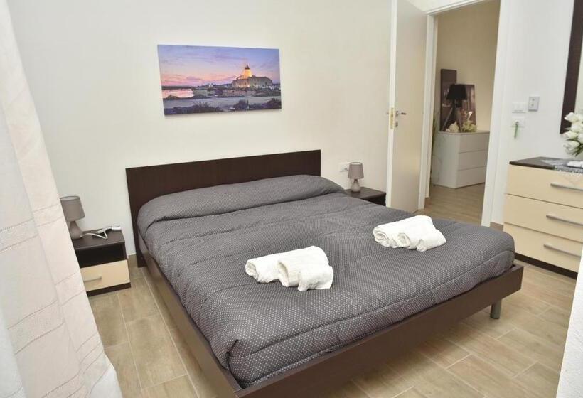 بنسيون Casa Sarina