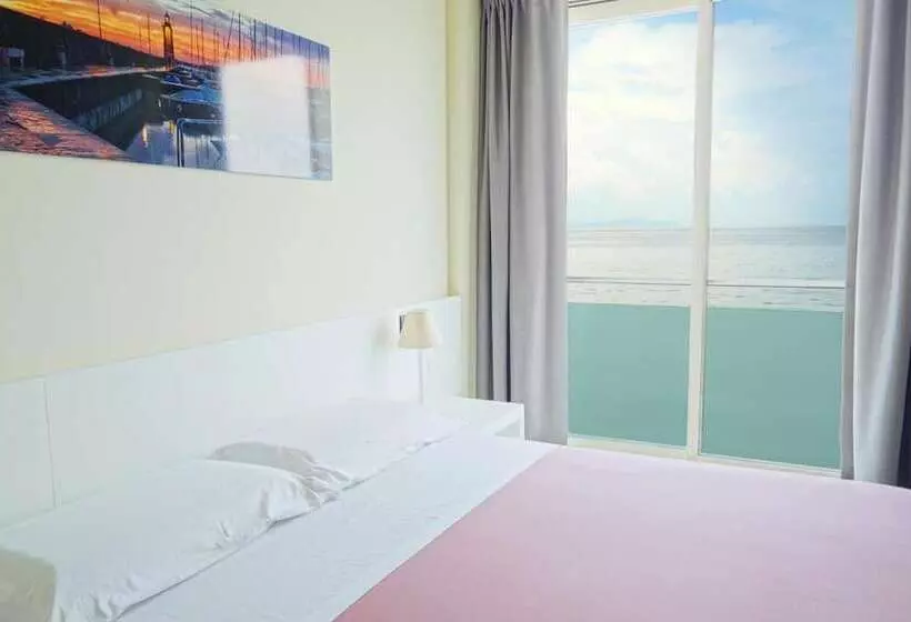 پانسیون Garda Rooms