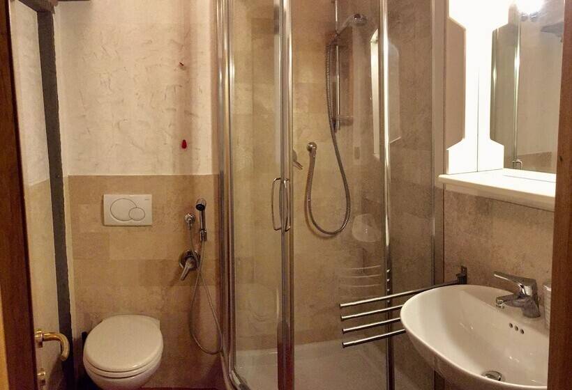 Pansiyon Lory S Home