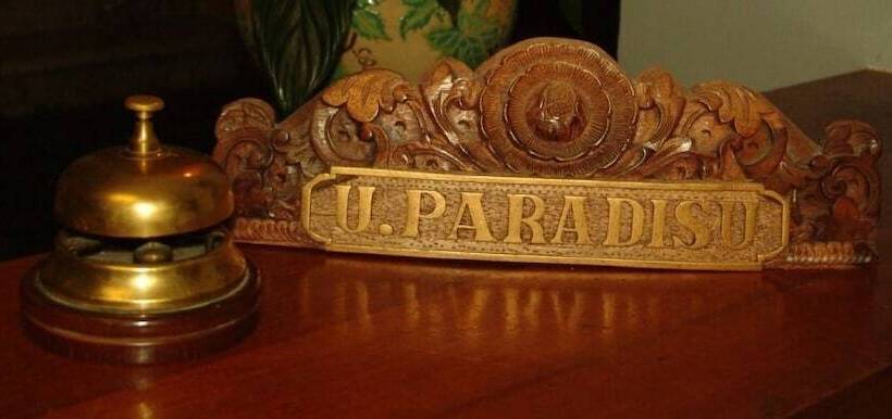 Auberge   Hotel U Paradisu