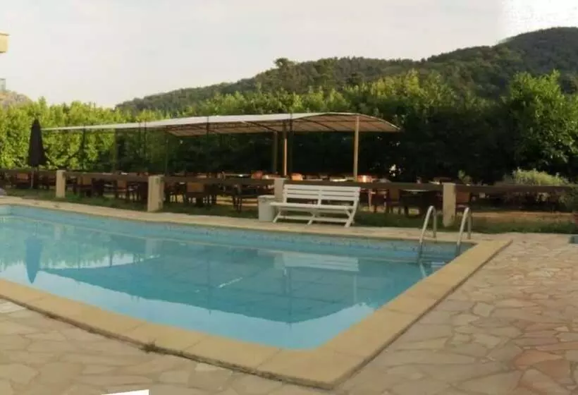 Auberge   Hotel U Paradisu