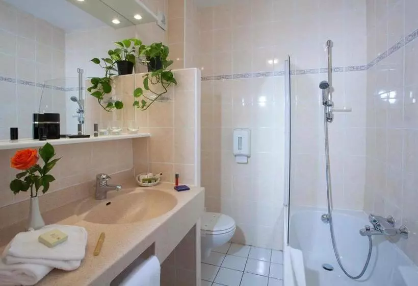 Grand Hotel De Valloire Et Du Galibier