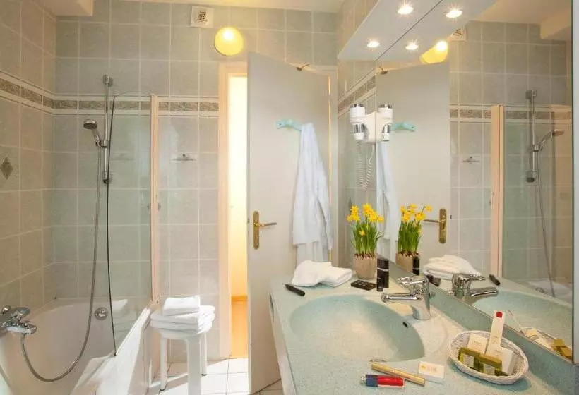 Grand Hotel De Valloire Et Du Galibier