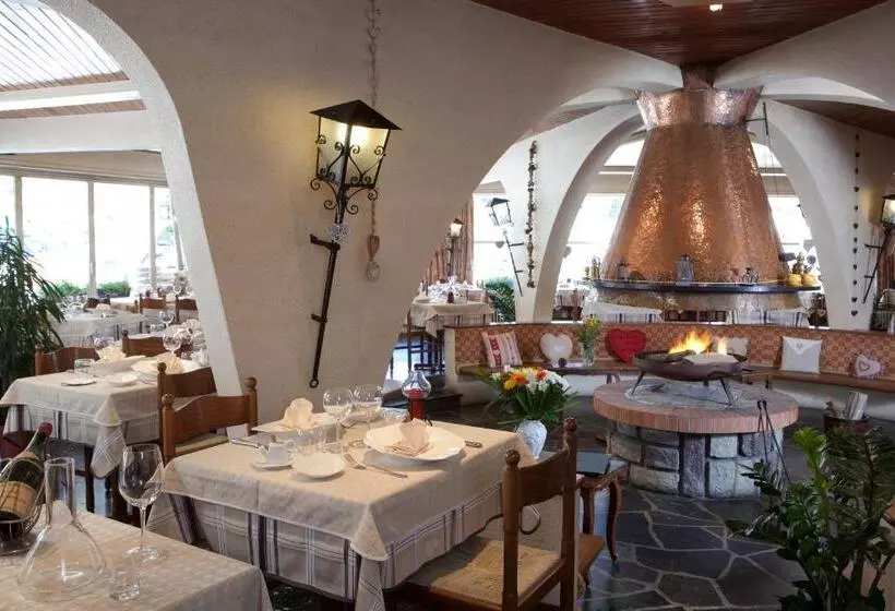 Grand Hotel De Valloire Et Du Galibier