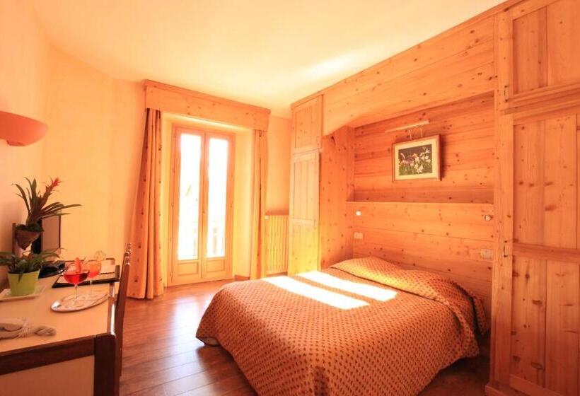 Grand Hotel De Valloire Et Du Galibier