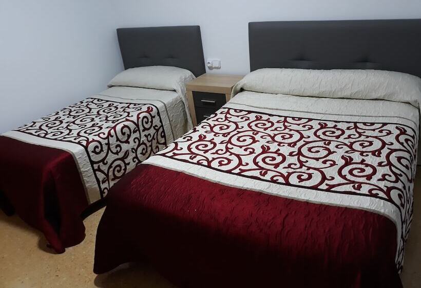 Hostal Pension Colón