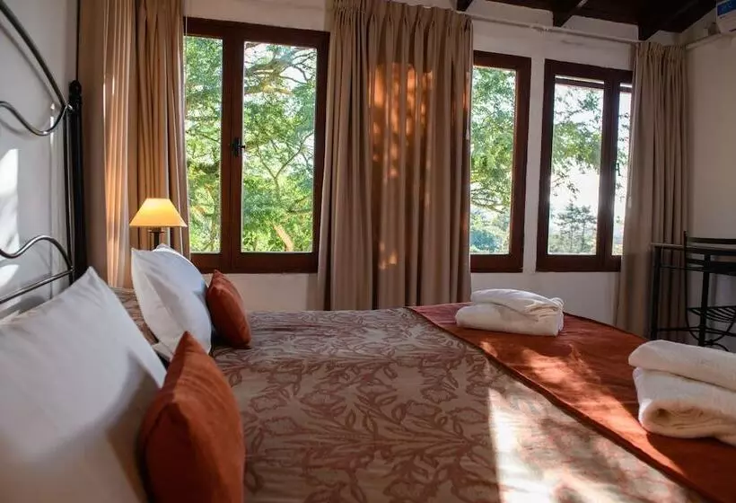 여관 Selva Montana