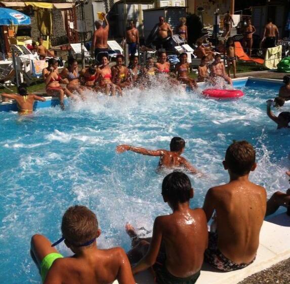 בית מלון כפרי Albergo Nuovo Gianduia