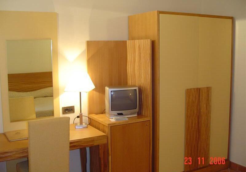 בית מלון כפרי Ariotto Village