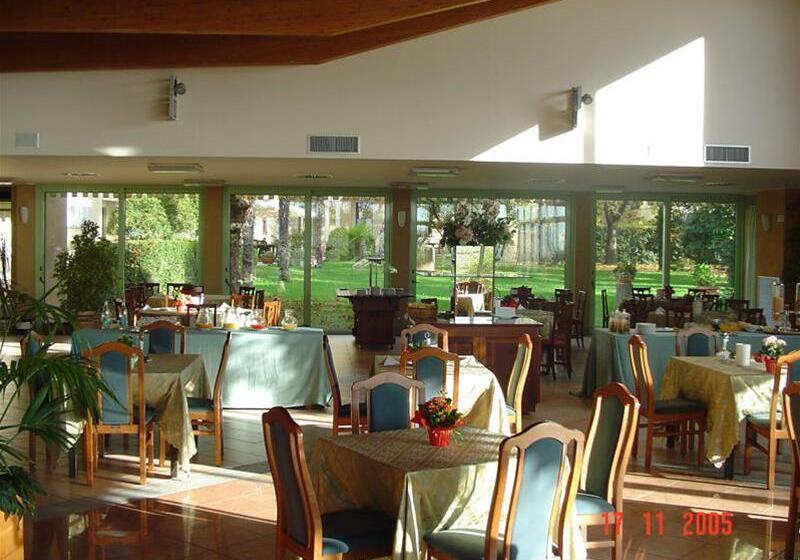 בית מלון כפרי Ariotto Village