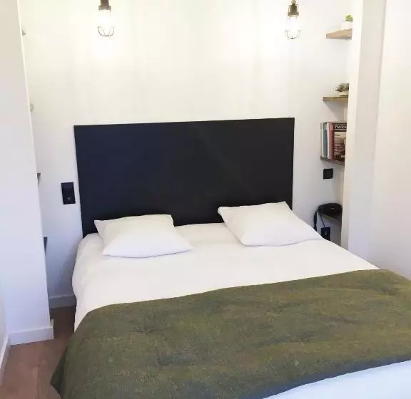 ホテル Aux Terrasses