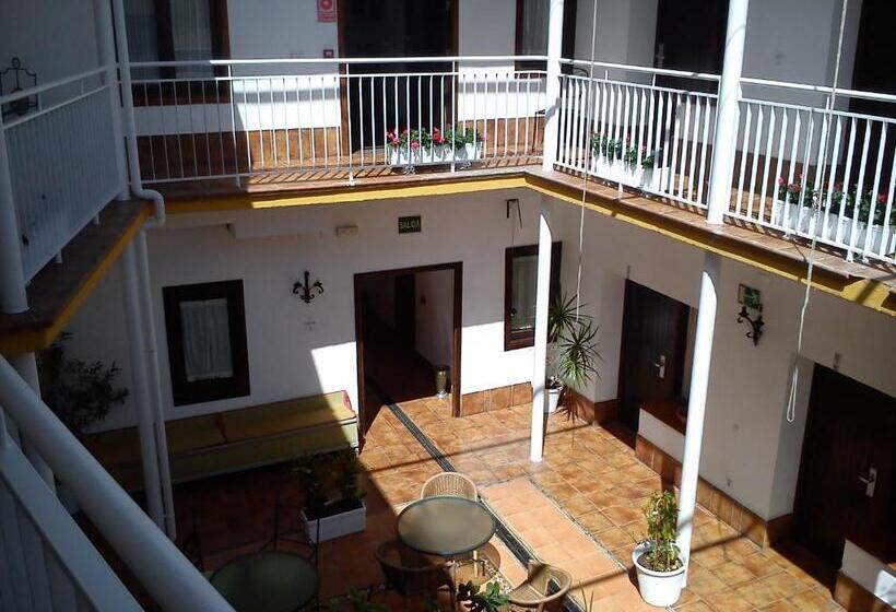 هتل Casa De Los Naranjos