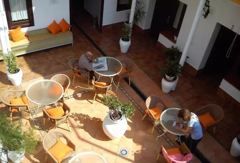 Hotel Casa De Los Naranjos