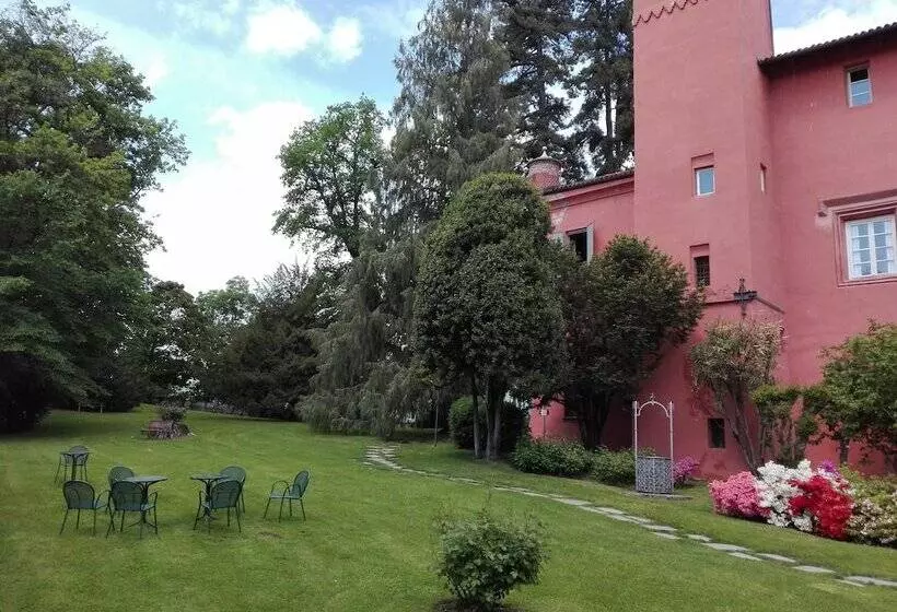 Отель Castello Rosso