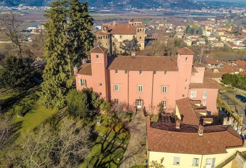 Отель Castello Rosso