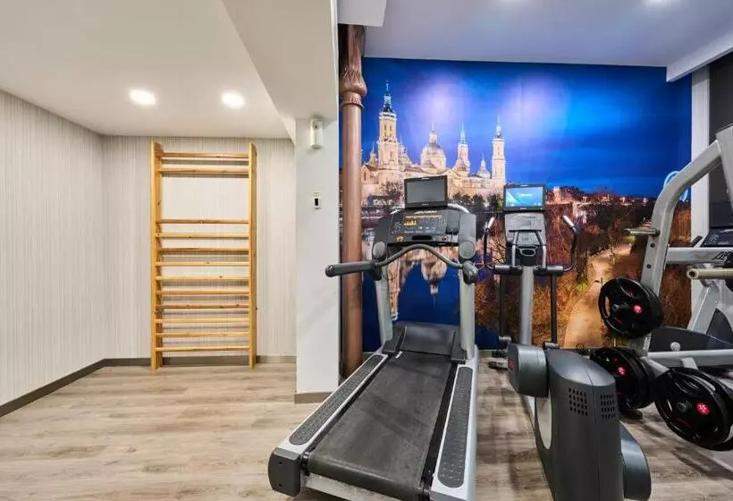 Отель Catalonia El Pilar