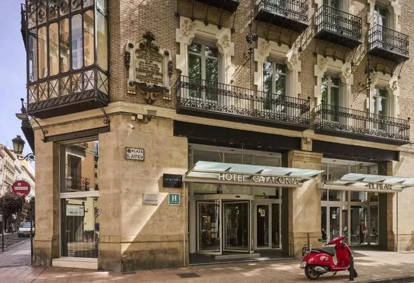 Отель Catalonia El Pilar