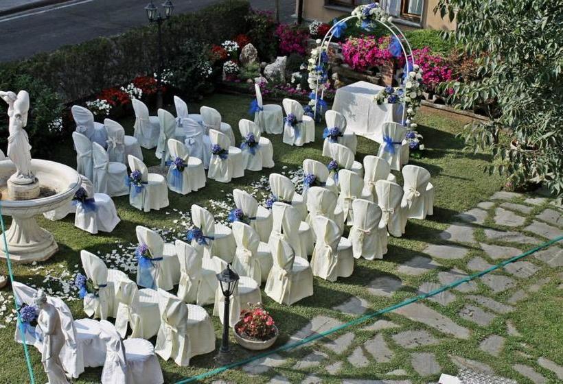 ホテル Affitta Camere Il Commercio