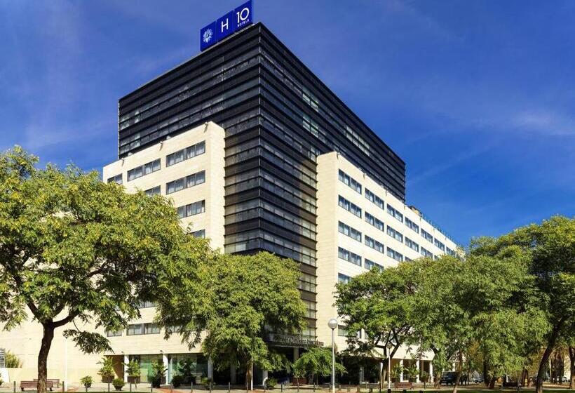 Отель H10 Marina Barcelona