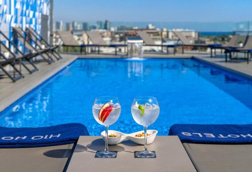 Отель H10 Marina Barcelona