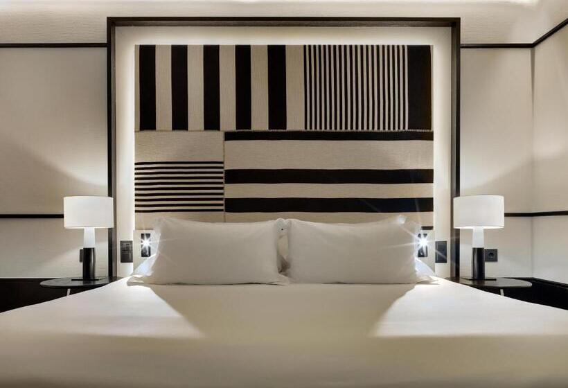 Отель H10 Marina Barcelona