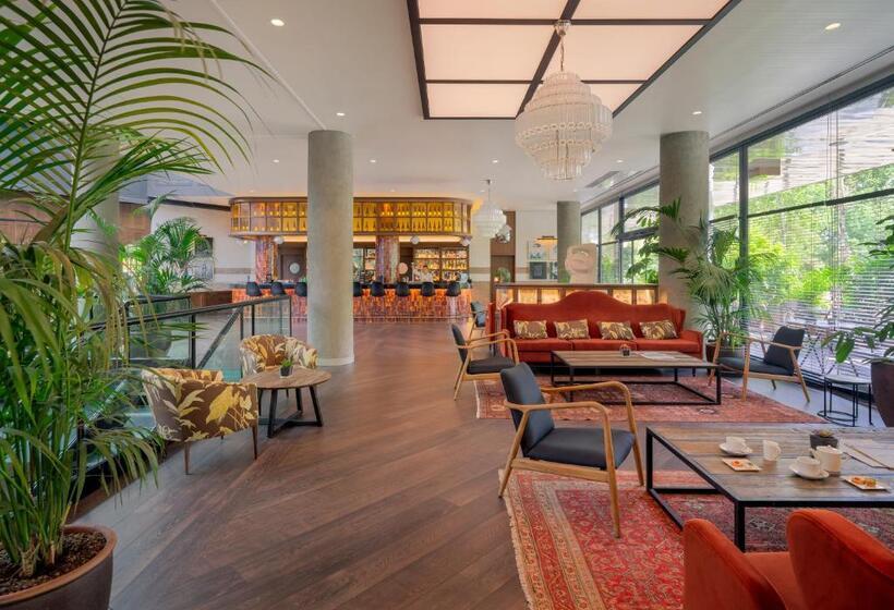 Отель H10 Marina Barcelona