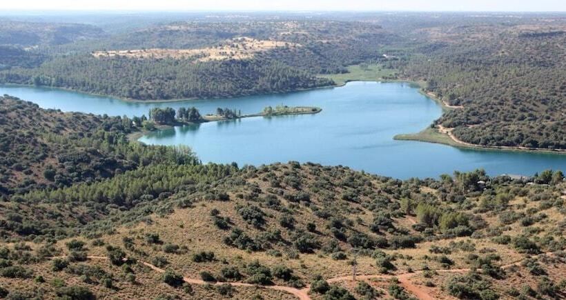 Отель Hostal Guadiana