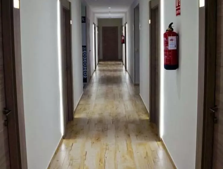 호텔 Hostal Guadiana