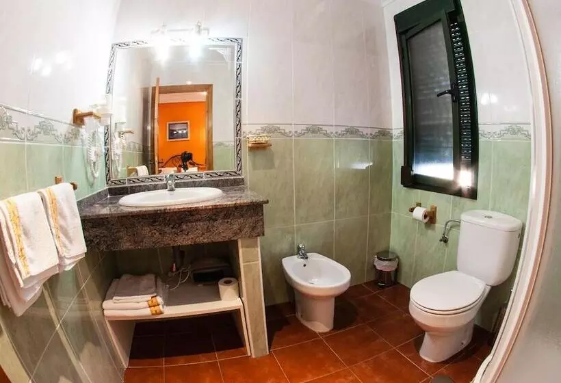 호텔 Hostal Guadiana