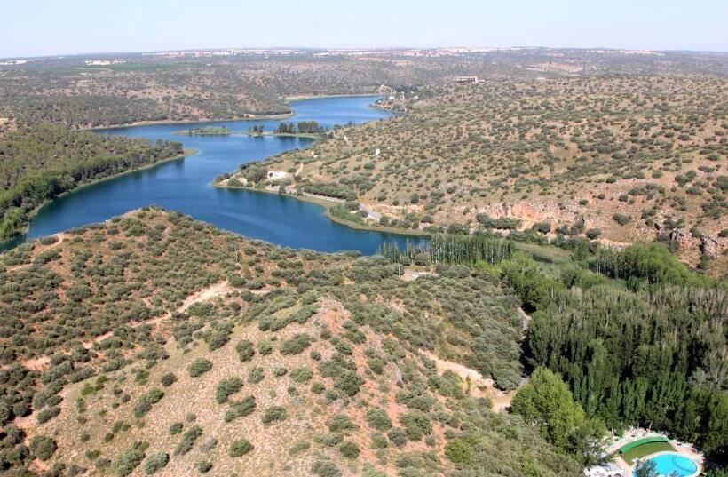 Отель Hostal Guadiana