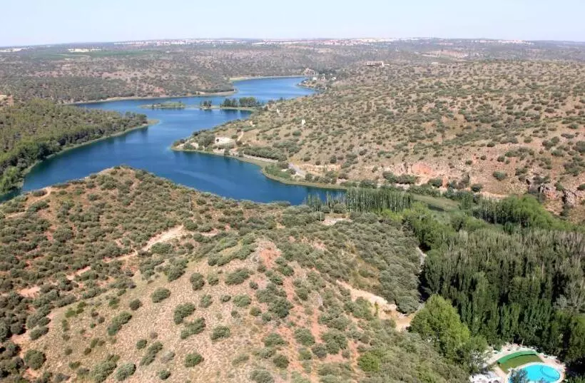 호텔 Hostal Guadiana