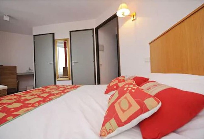 בית מלון כפרי Hôtel Logis Le Bourbon