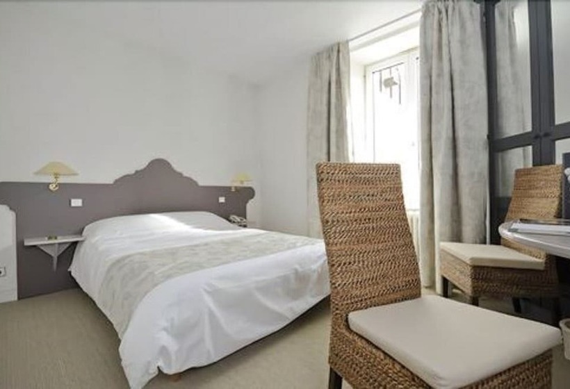 בית מלון כפרי Hôtel Logis Le Bourbon