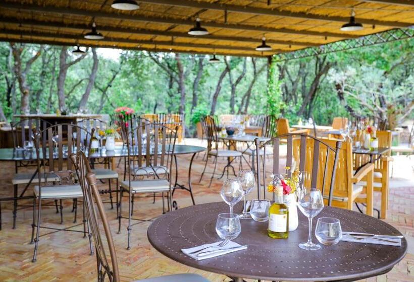 فندق La Bastide D'eygalières