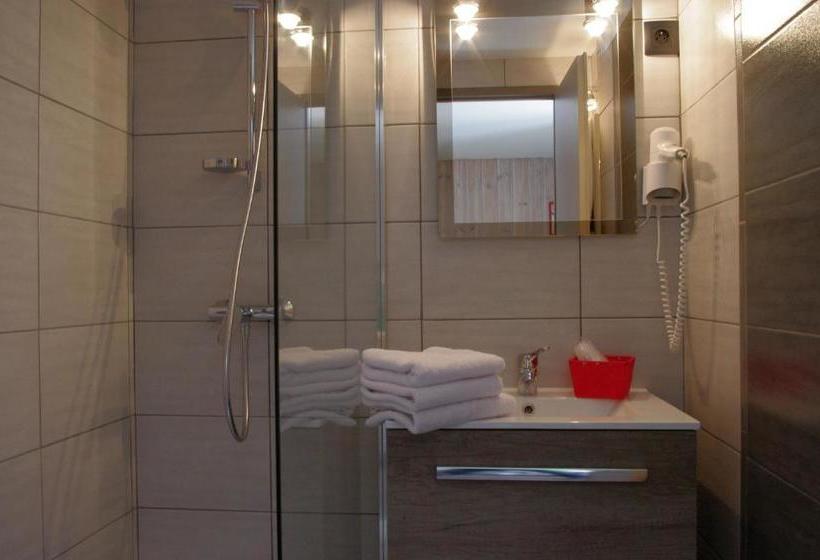 호텔 La Clé Des Champs