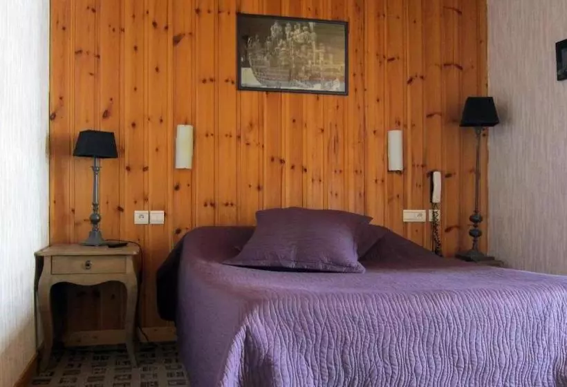 Отель La Clé Des Champs