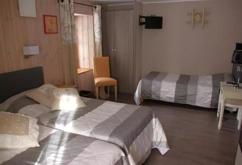 Отель La Clé Des Champs