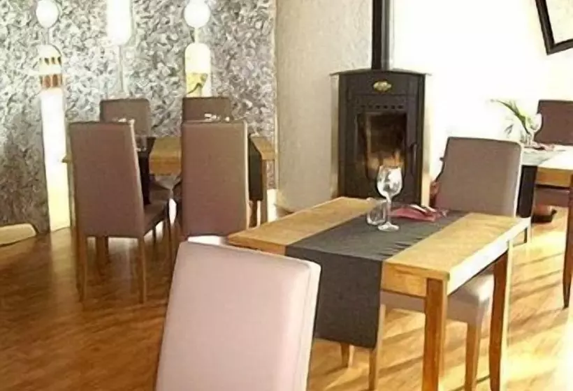 Отель Les Gravades