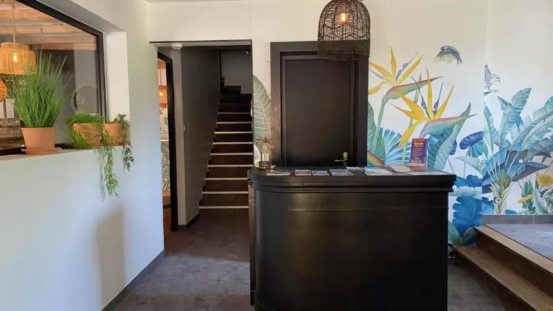 Отель Logis La Chaumiere Saintmaurice