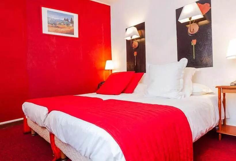 ホテル Logis Le Relais Sarrasin