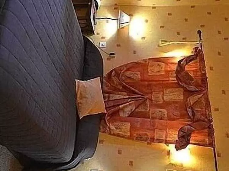 ホテル Logis Le Relais Sarrasin