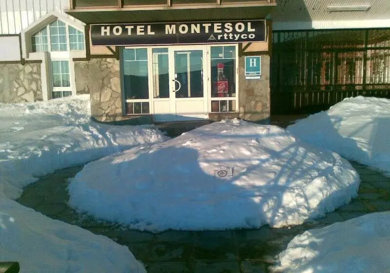 Отель Montesol Arttyco