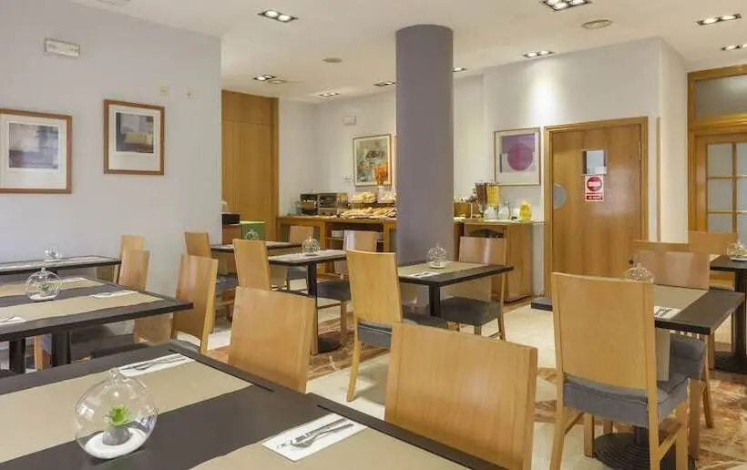 فندق Porcel Torre Garden