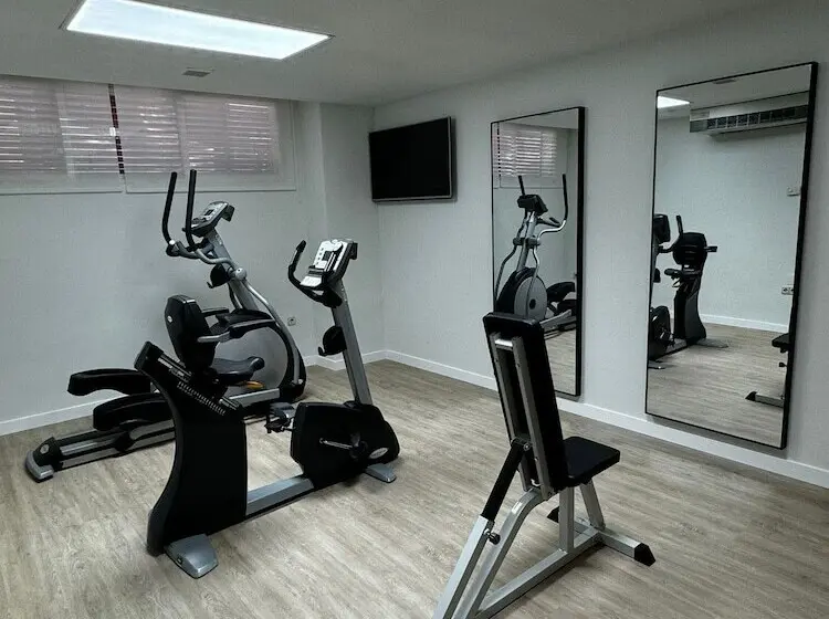 فندق Porcel Torre Garden