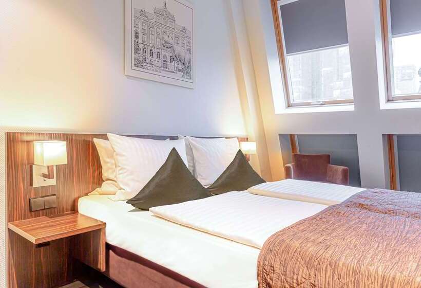 فندق Ramada By Wyndham Frankfurt Central Station