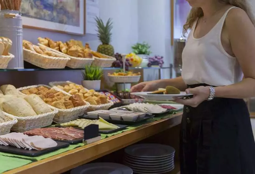 فندق Porcel Torre Garden