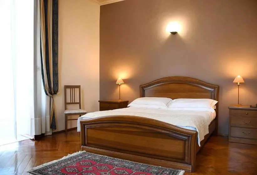 酒店 Villa Conte Riccardi