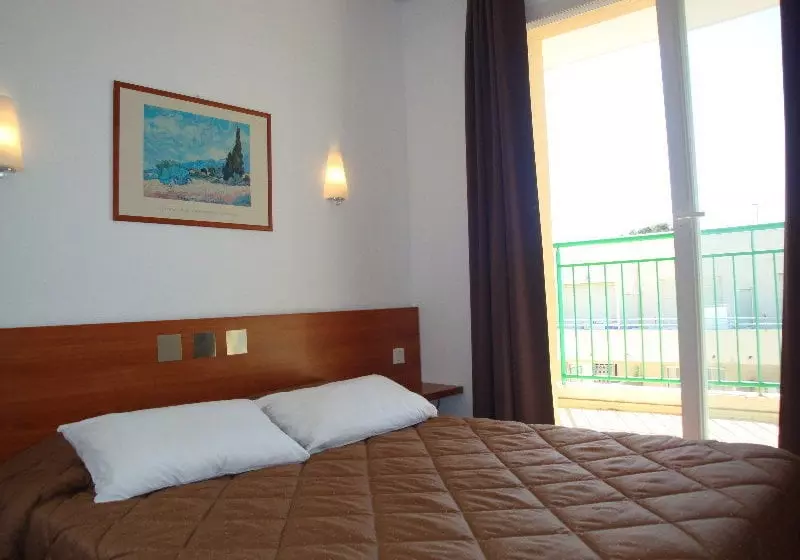 Inter-Hotel Résidence Sea Side Park 