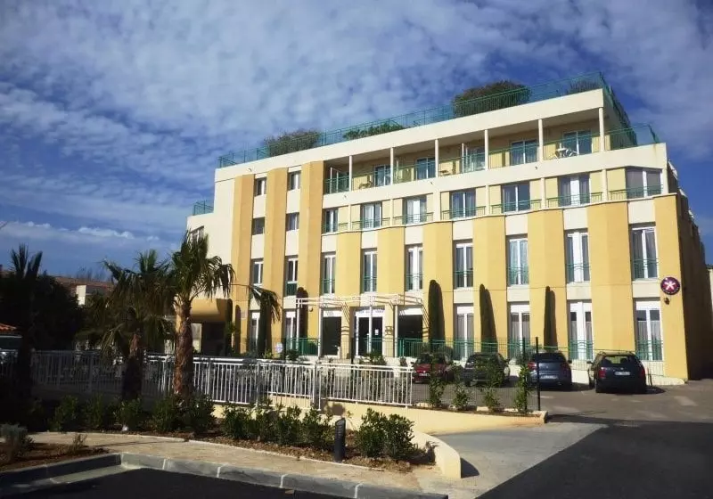 Inter-Hotel Résidence Sea Side Park 