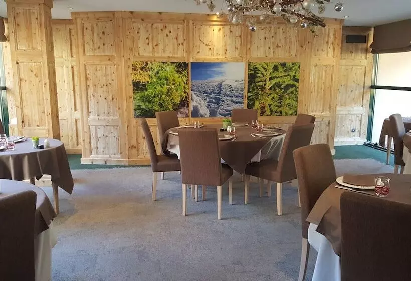 Le Val Joli   Hotel Restaurant